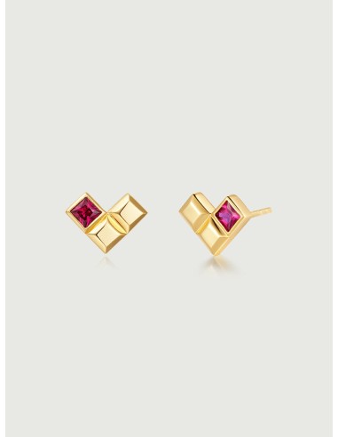 Sqaure Ruby Heart Stud Earrings Voir les baskets